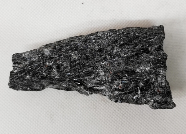 Nuummite